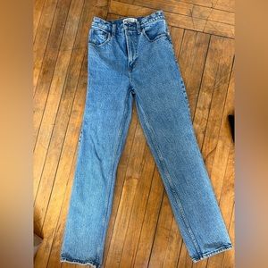 Abercrombie 90’s straight jeans